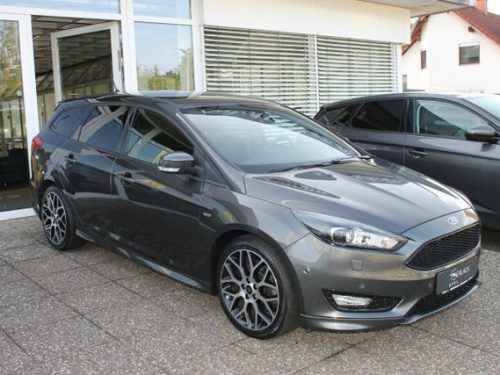 FORD  Focus ST-Line, Magnetic-Grau (Metallic)