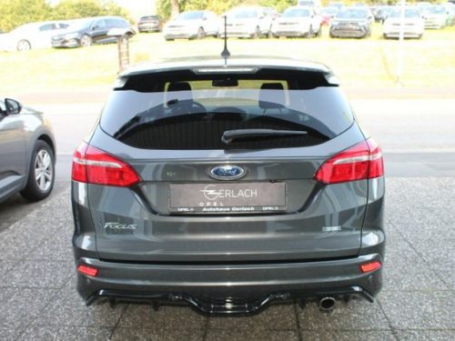 FORD  Focus ST-Line, Magnetic-Grau (Metallic)