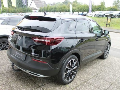 OPEL  Grandland Ultimate Plug-in-Hybrid 4, Diamant Schwarz/Karbon Schwarz