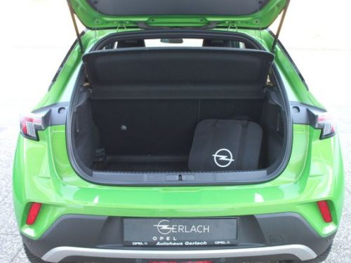 OPEL  Mokka e Ultimate, MATCHA GREEN/Ikone Gruen