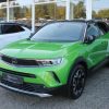 OPEL  Mokka e Ultimate, MATCHA GREEN/Ikone Gruen